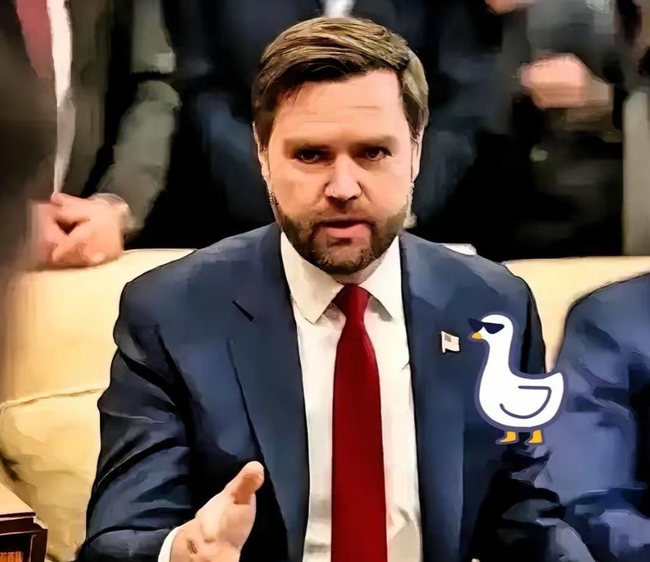 咱们回过头看看，从1992年起，台湾省那可是真金白银地往美国口袋里砸钱。

几十