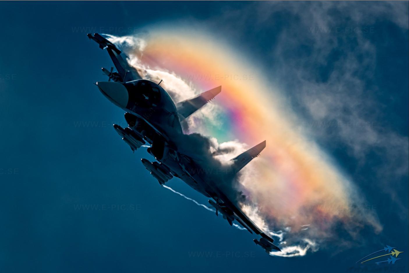 鸭嘴兽苏-34SU-34 再来一拨，这货的光芒早已消逝，不过造型还是蛮喜感的，呵