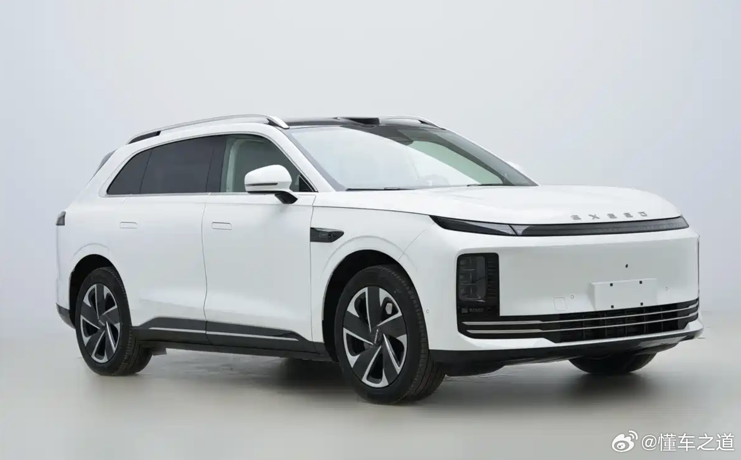 懂车之道讯 近日，懂车之道获悉，我们在工信部获得一组星途EX7申报图，此次申报的