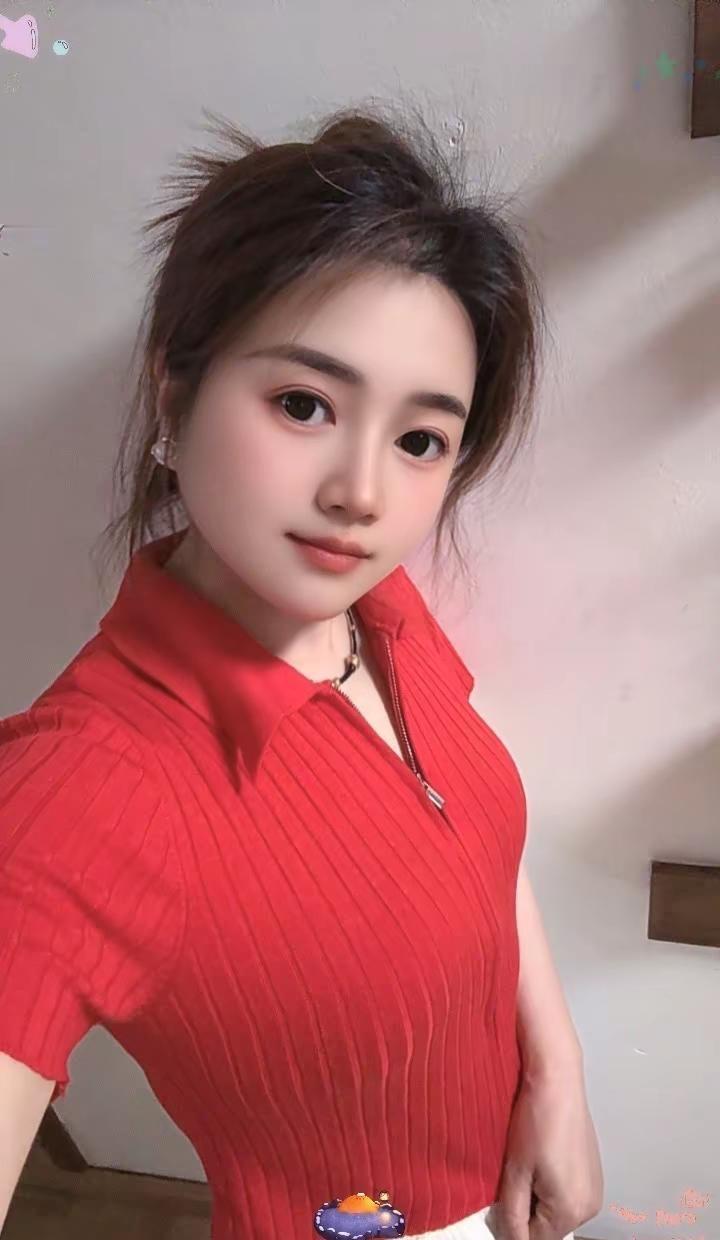 终究是穿不了碎花裙  后来我穿上了POLO衫成为你口中琢磨不透的人～polo领针