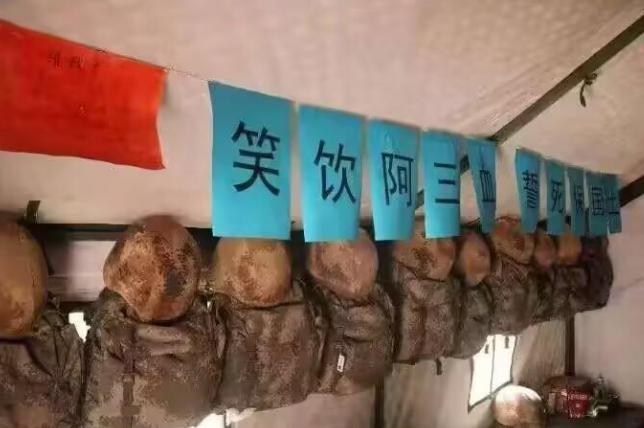 笑死人了：老外看到中方军营标语，大吃一惊建议别这么做！

最近，一张中方边防军营