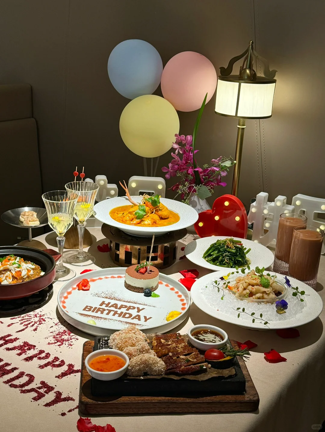 花小钱，在漂亮餐厅吃生日饭！