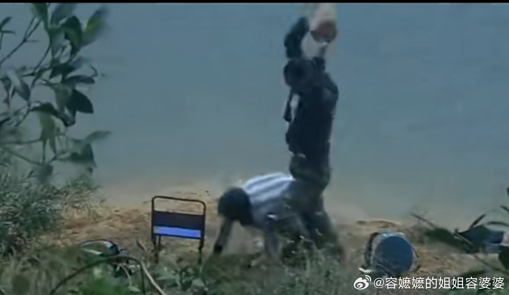 伊朗正准备毁灭性报复行动电影《黑社会》里有个情节，任达华是话事人，梁家辉与其竞争