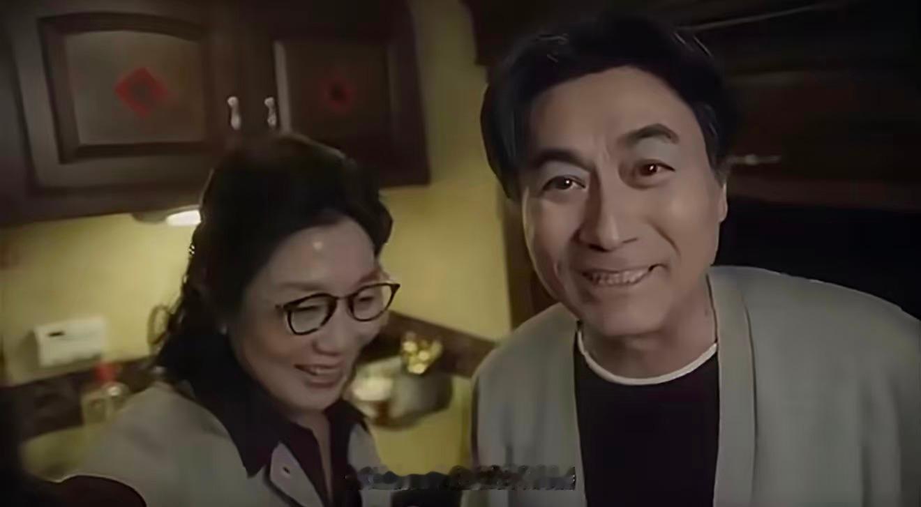 宁浩黄渤这回疯狂到家里了黄渤宁浩疯狂系列又来了什么是“梦想新年”？追觅科技给出了