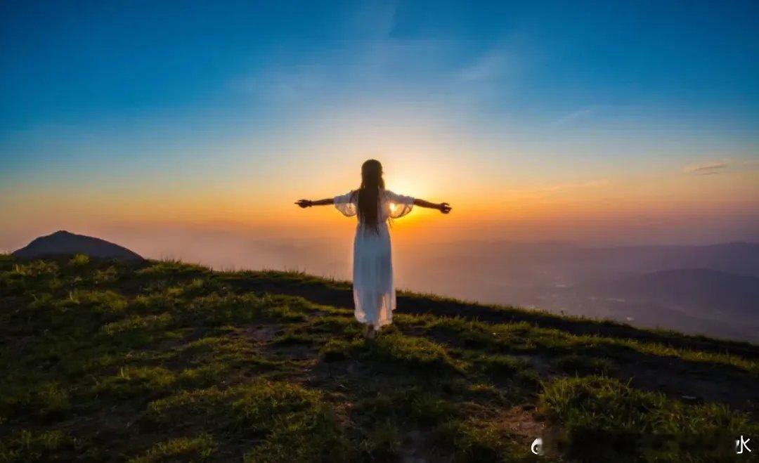 佛说：“人之所以痛苦，在于追求错误的东西。”我们常常把生病当成“报应”或“惩罚”