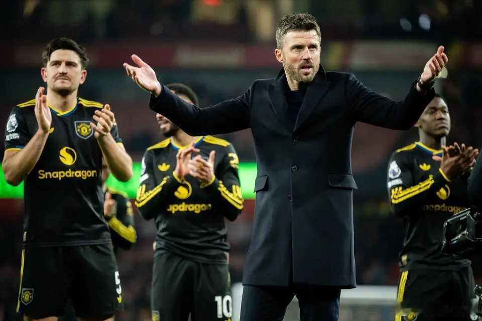 英超一夜变天！阿森纳3轮不胜仅4分领跑 曼联首进前4 利物浦跌第6北京时间1月2