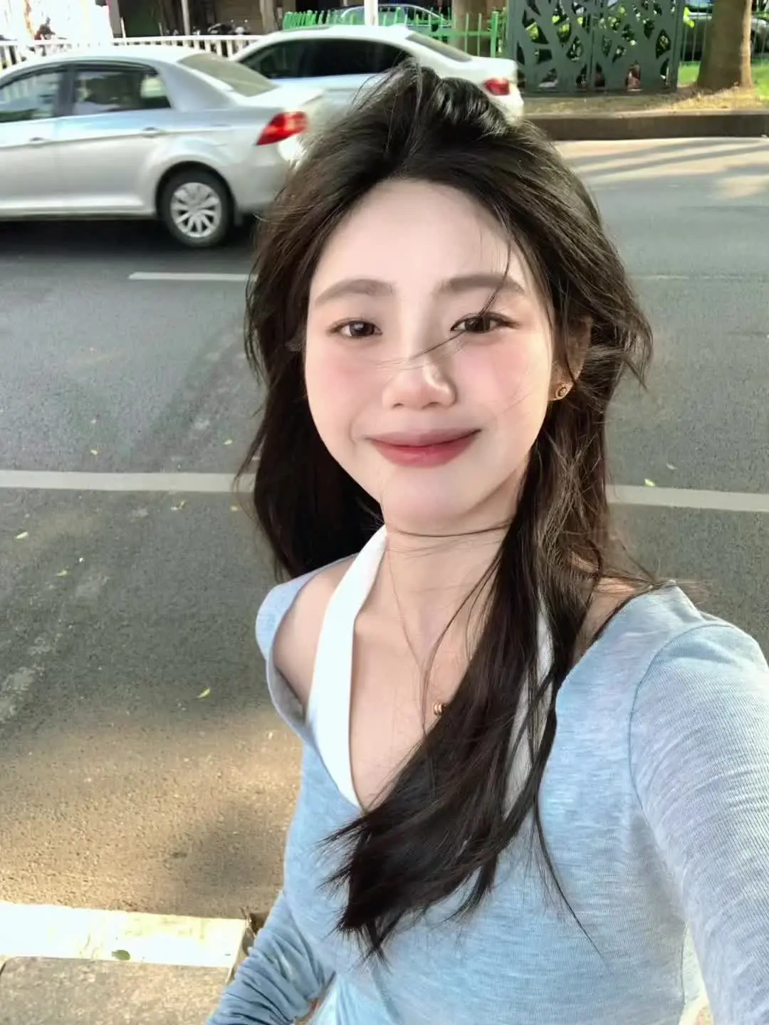 你微微一笑 蝴蝶为你倾倒