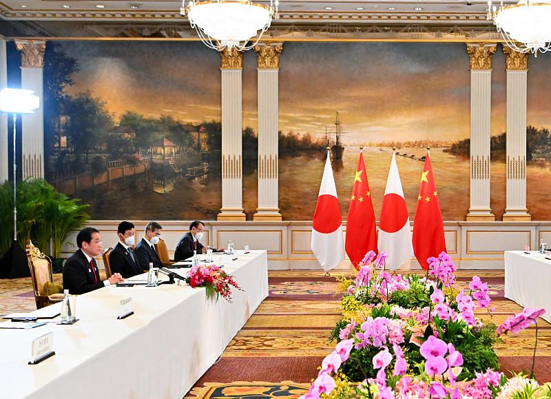 日本最近在台海边上蹦跶得有多凶，大家都看在眼里。
西南诸岛密密麻麻增设了十几处导