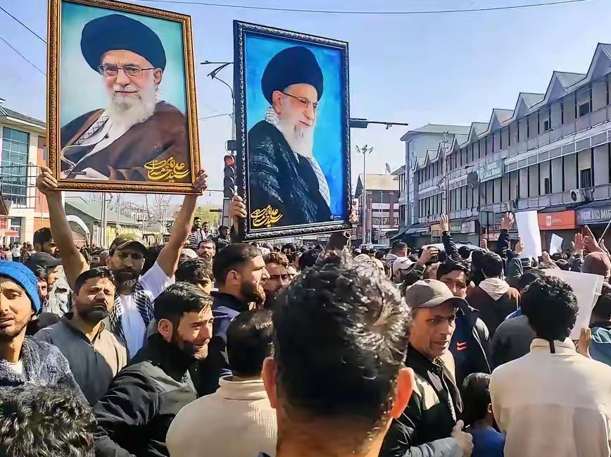 “打到底”！
伊朗终于正式表态了，

最高领袖哈梅内伊遇袭身亡后，全世界都在等德