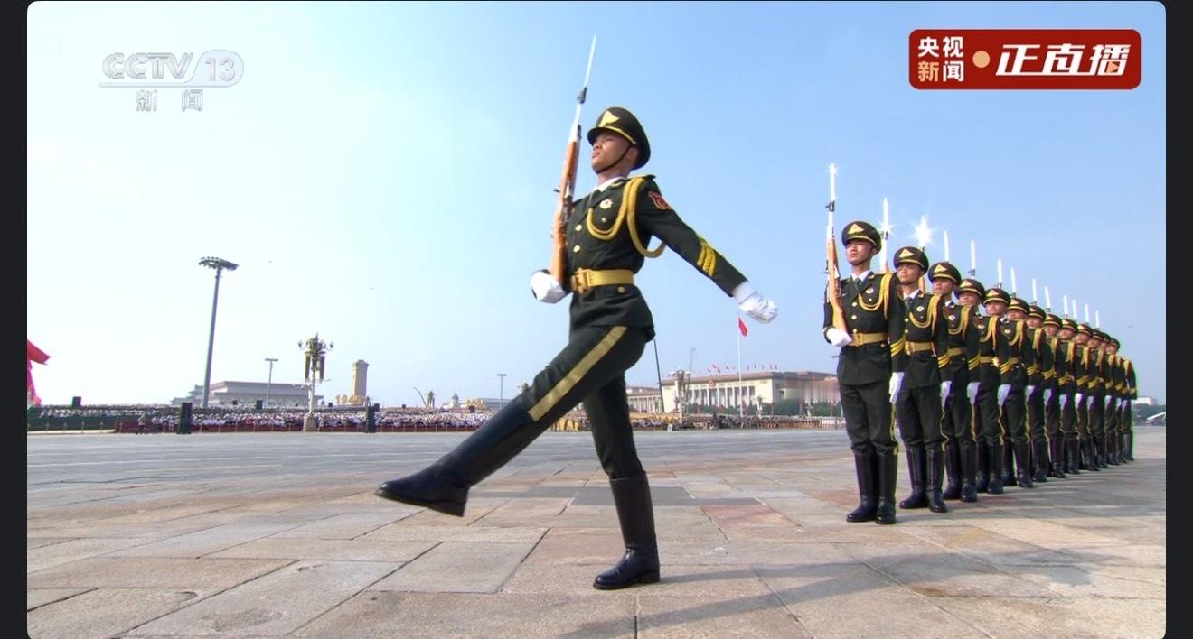 九三盛大阅兵祝祖国繁荣昌盛，看阅兵看的心潮澎湃！阅兵直播 东风61 ​​​