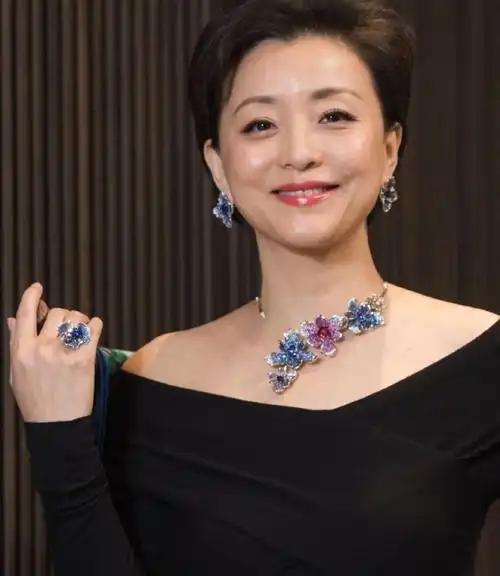 网络流传着一种说法："男人成长最快的方式，往往是追求一段关系；女人成长最快的方式