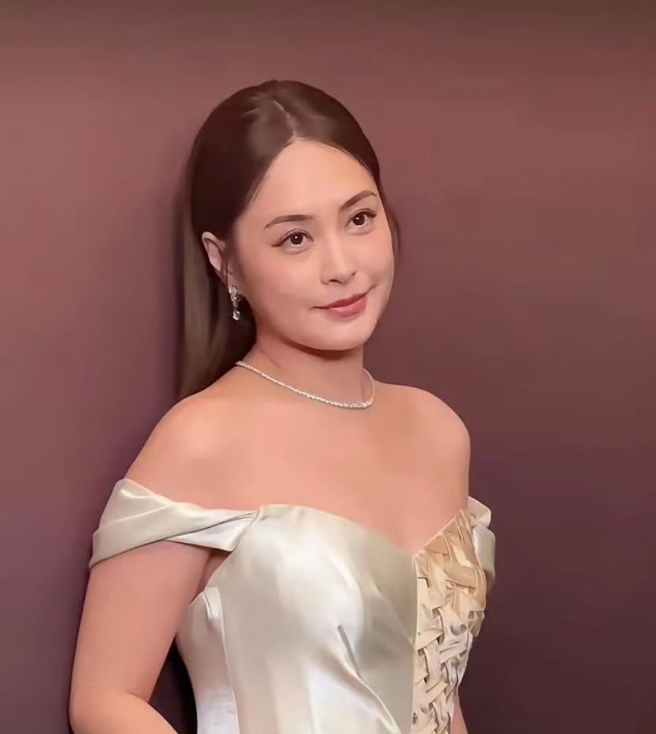 #阿娇复胖##姻缘测算命理八字合婚感情流年大运冲克婚姻# 艺人没那么容易发胖的何