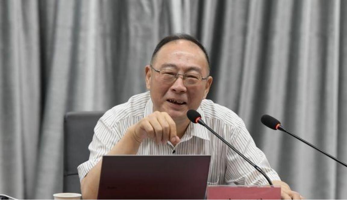 中国未来五年日子不好过！金灿荣教授曾发出警告：未来五年极有可能发生一件大事，那就