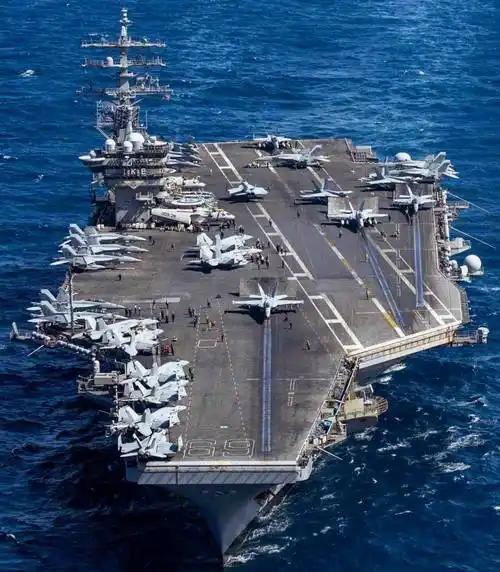 一、制空战斗类 核心制空、防空拦截、制空权争夺
 
1. 隐身舰载战斗机
主力制