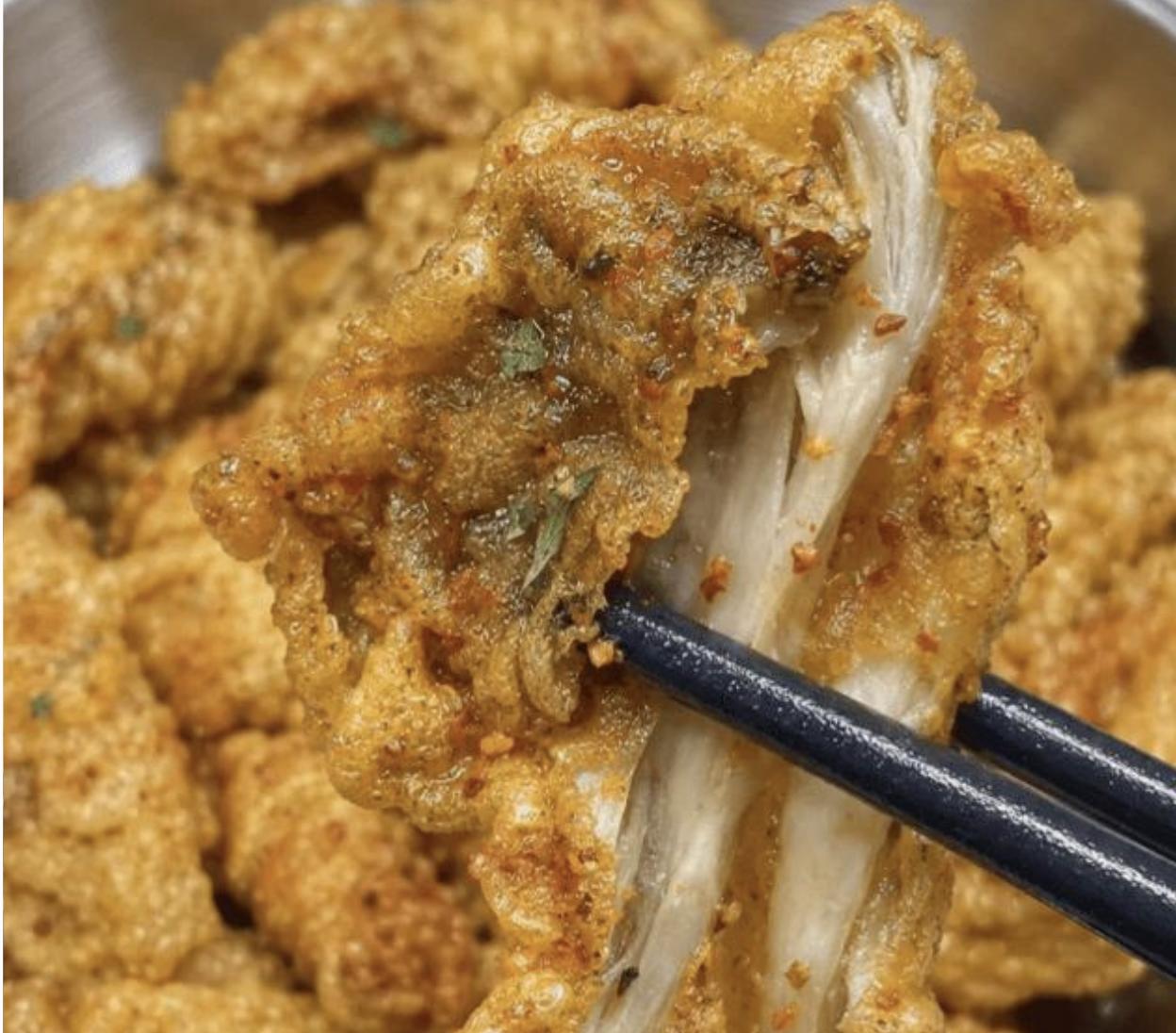 🔥90% 的人炸椒盐蘑菇都做错一步！难怪出锅很快变软、吸油多、外皮不脆！
几块