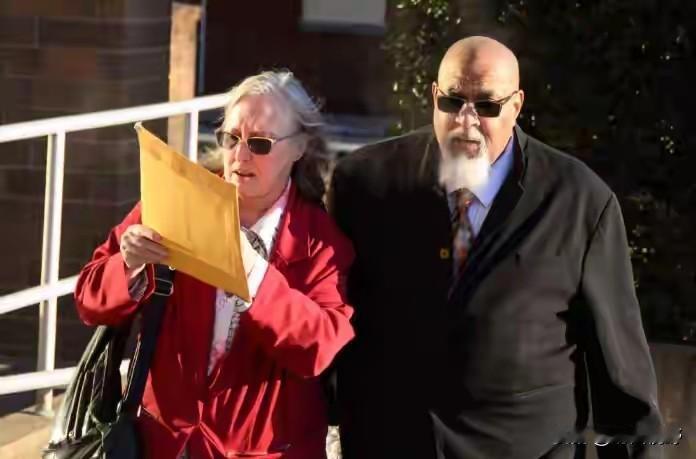 没想到啊，牢A还是太保守了。

哈佛医学院爆料，在哈佛守了近30年太平间的主管塞