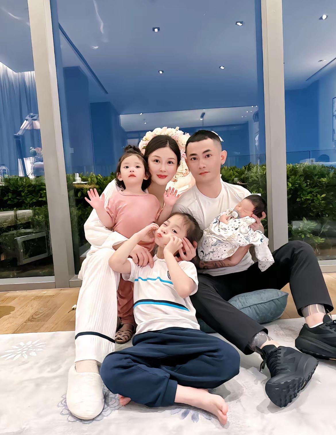 吴迪坦言育儿压力