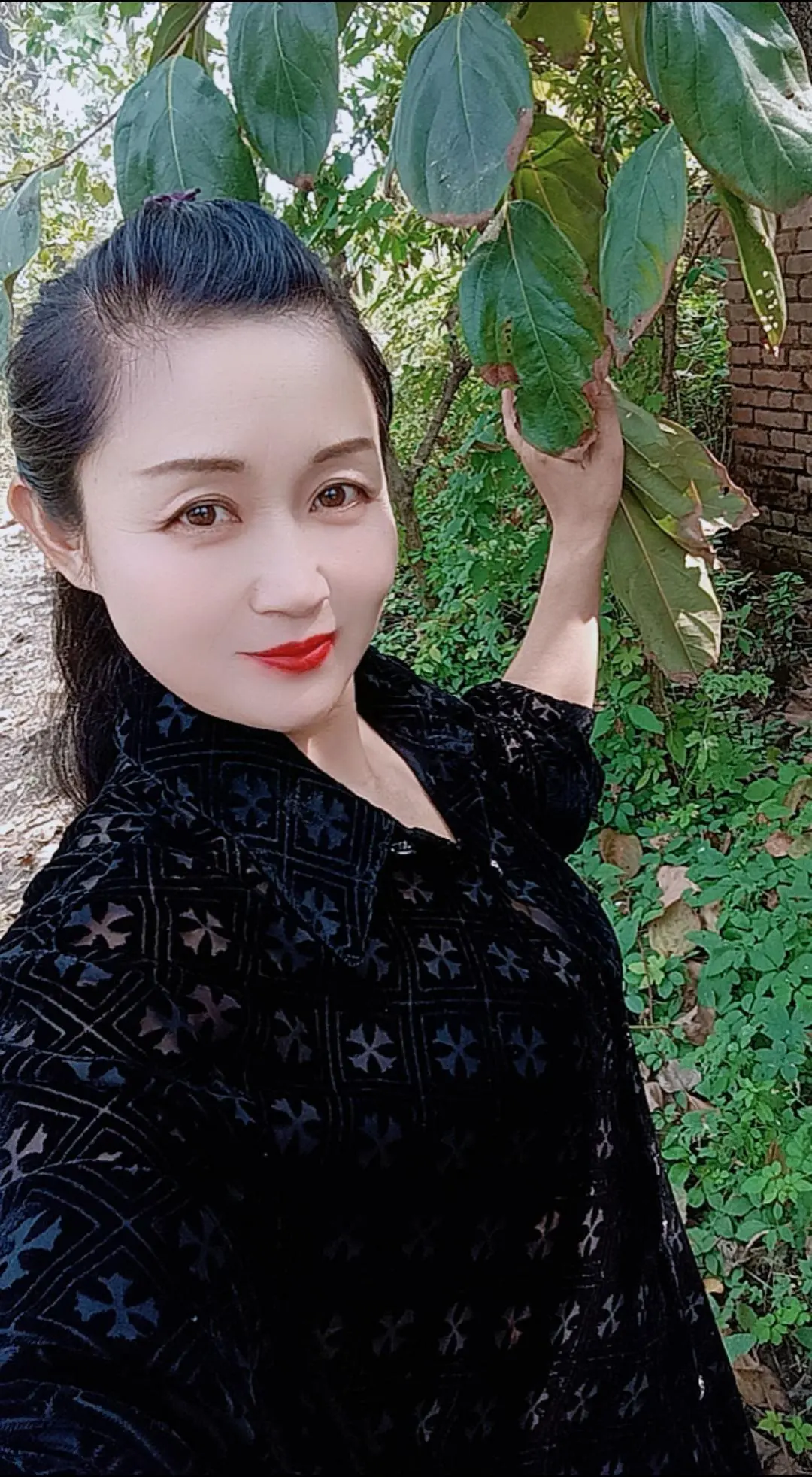 阳光正好微风不燥该来的都在路上