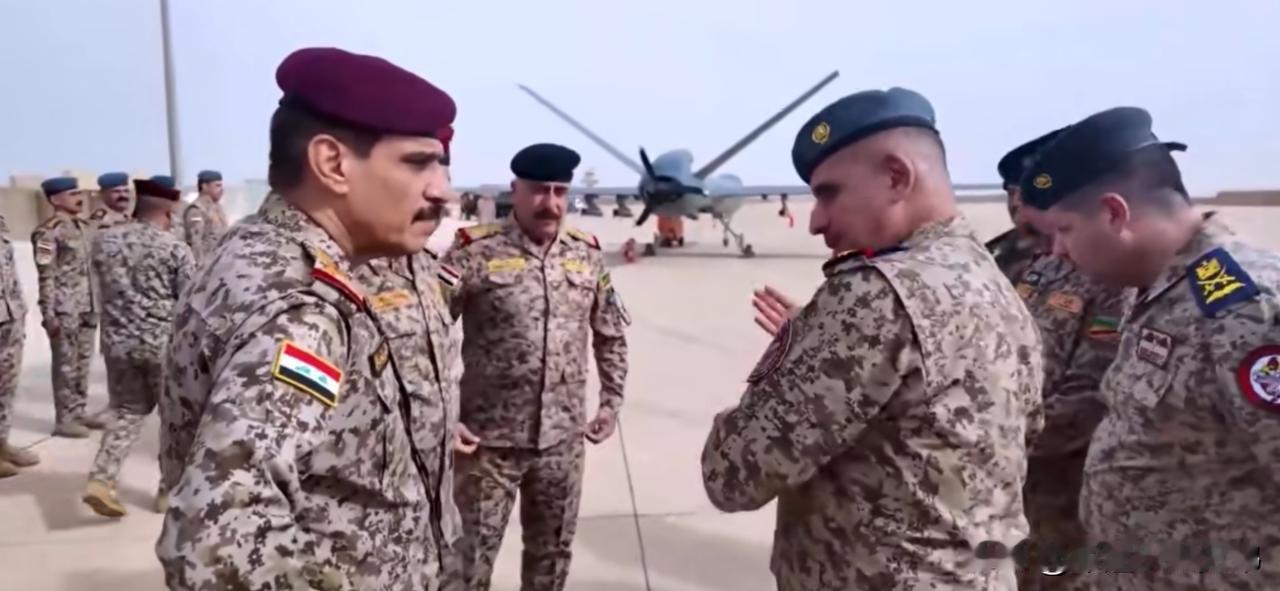 由中国航天科技集团研制的国产彩虹-5大型察打一体无人机、目前是伊拉克军队的空中主