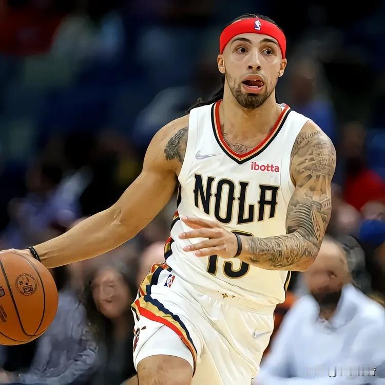 美媒:火箭队在交易阿尔瓦拉多交易中领先尼克斯
据美国媒体披露，鹈鹕队有意送走后卫