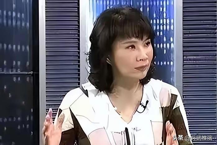 "全世界都可以欺负台湾，但只要大陆出面阻止，你们立刻跳出来指责" ——陈凤馨这记