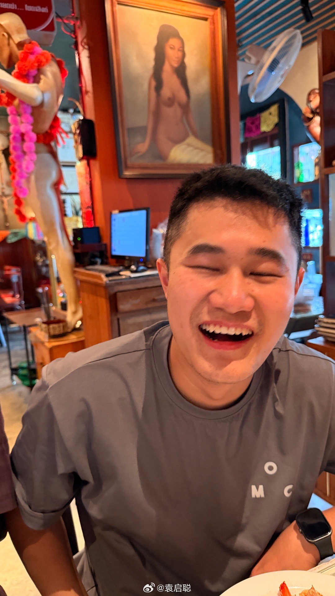 他们的手机，都是主权领地啊[不愧是你][不愧是你][不愧是你] ​​​