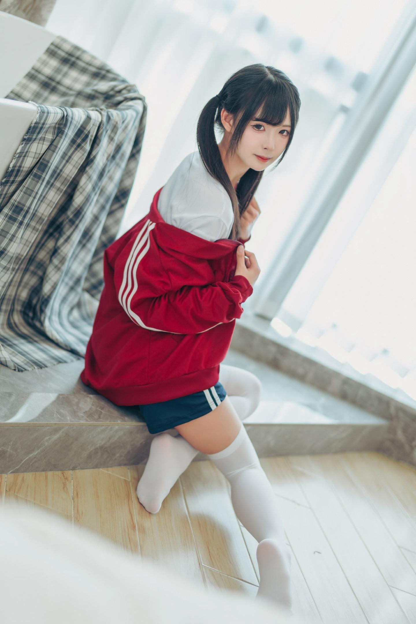 体操服呀。