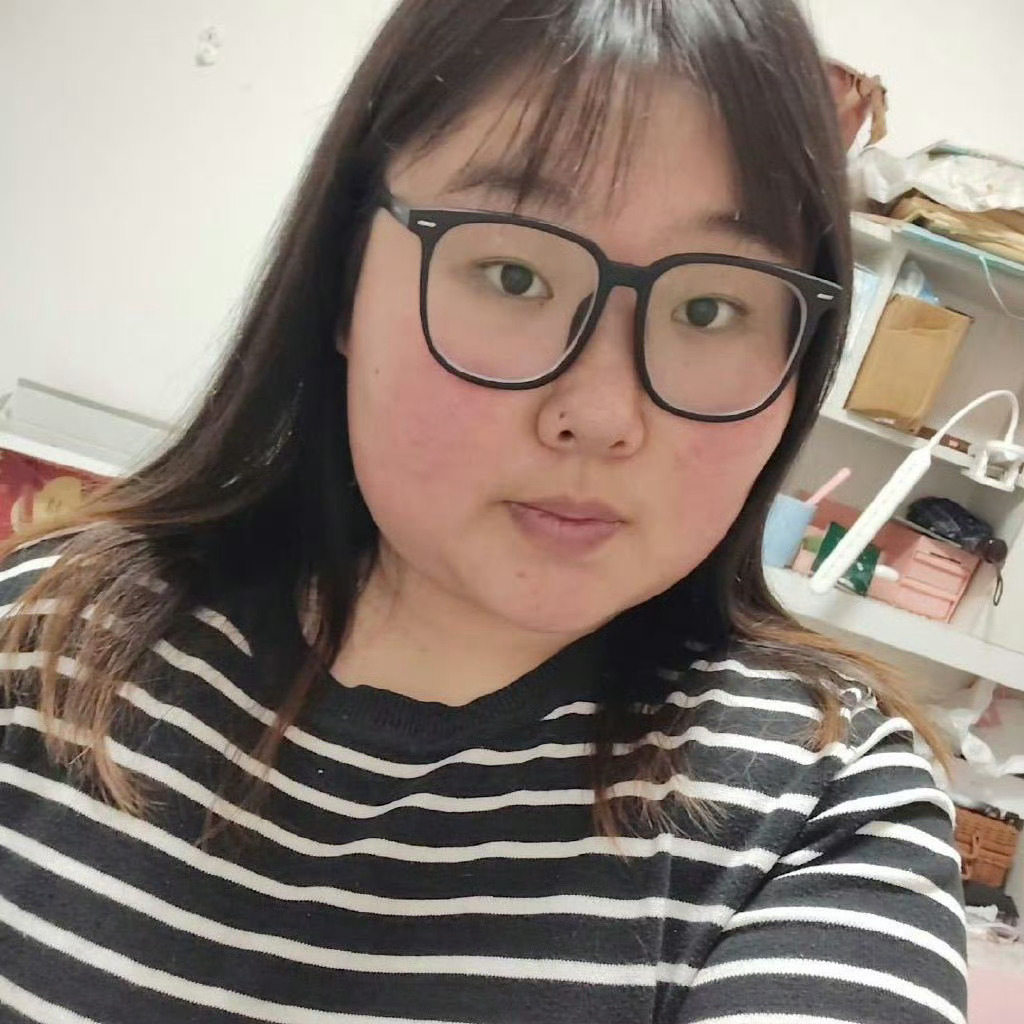 每天呆在自己出租屋里 拿个用了几年的手机盯着网上的明星嫉妒的扭曲吧 