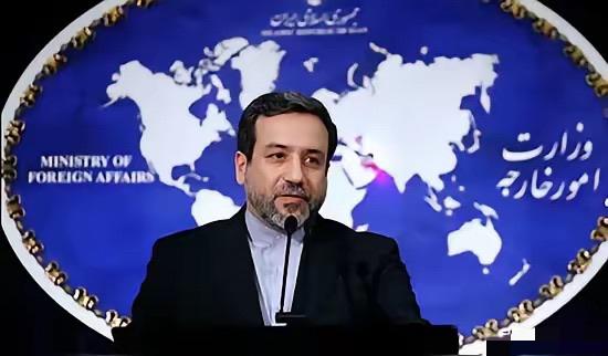 这不是吹牛逼，这是真牛逼。
日前，伊朗外长阿拉格奇硬气的对外宣称，历史上“没有任