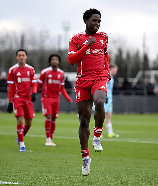 利物浦青训 桑尼兰比上演帽子戏法