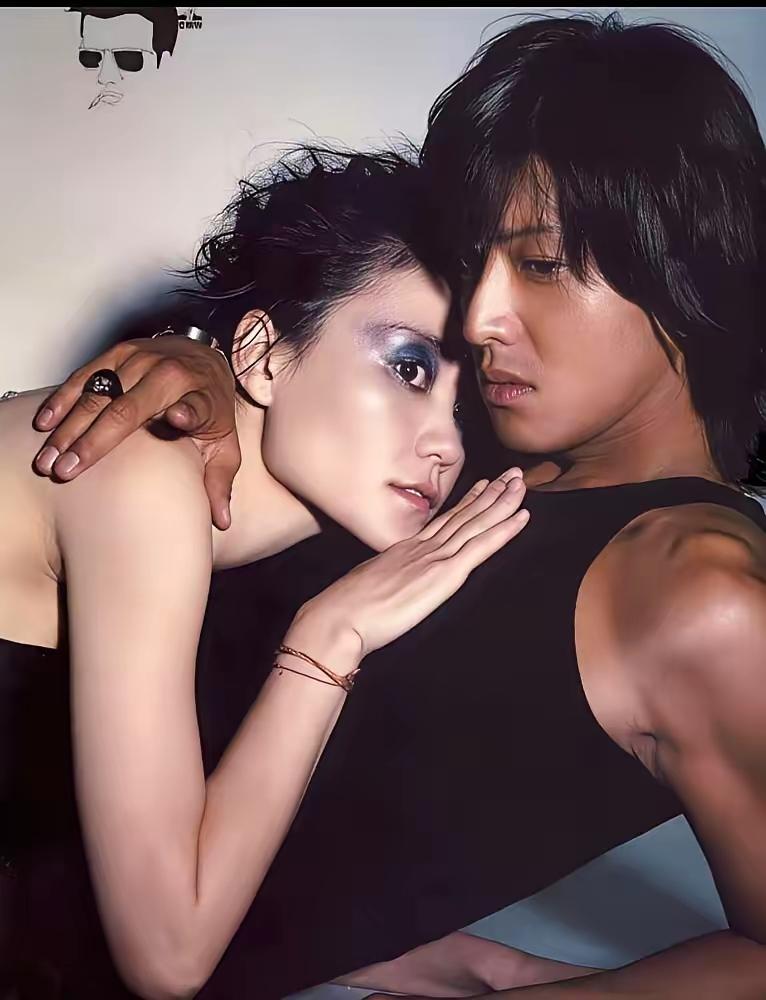 男帅女美，他们年轻的时候也是颜值天花板。