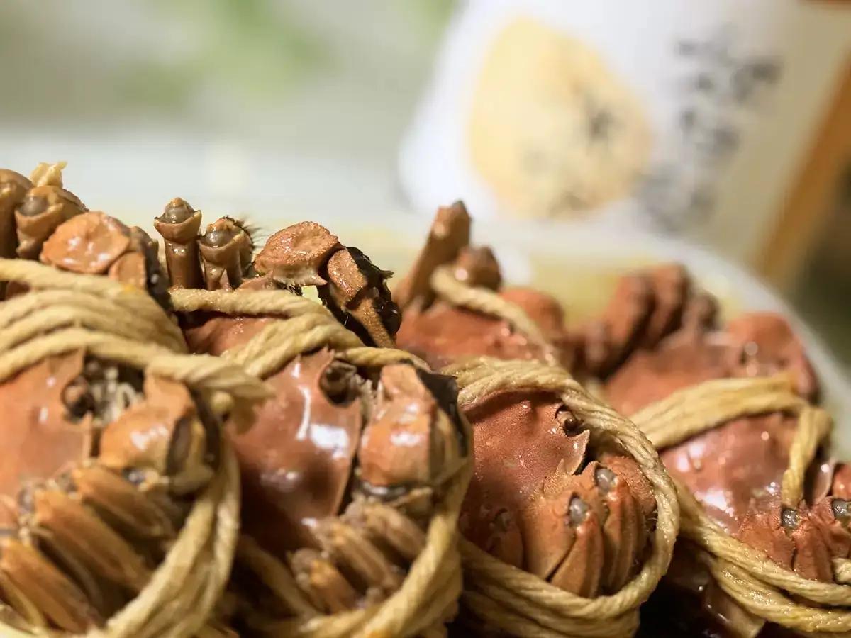 杭州是个好地方，风景优美，美食多多，不愧为江南水乡。

杭州有一道美食让我欲罢不