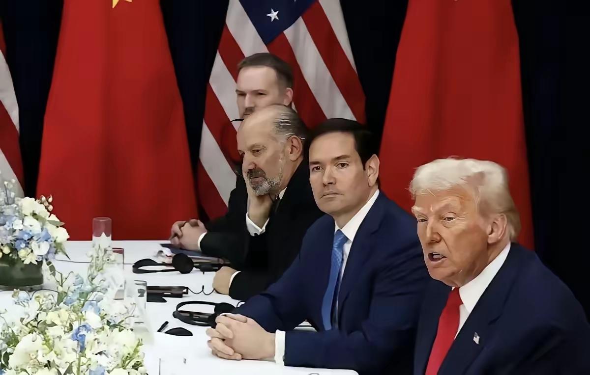 特朗普再次展现其反复无常的作风，而中国也发出了被外界视为“有史以来最强硬”的警告