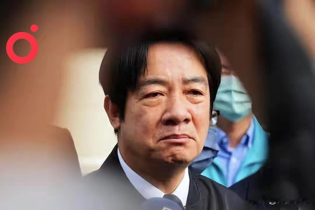 美国这回直接撕破脸，明着逼台湾交1.25万亿新台币保护费，还放话“自由从不白给”