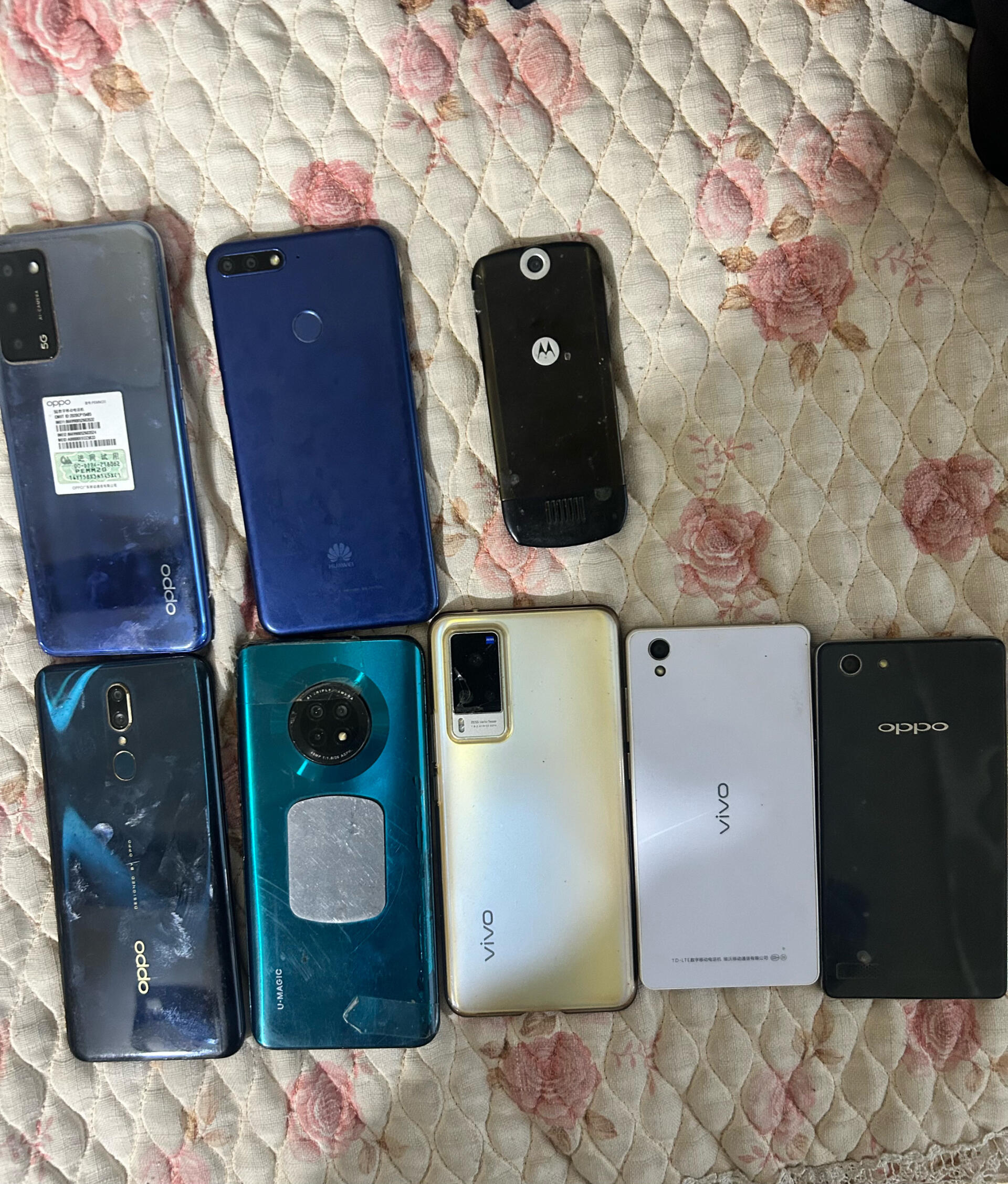 旧手机回收价暴涨五六倍因为AI抢占内存，没想到手里的旧手机能跟黄金一样，还有成为