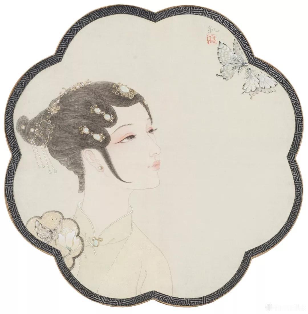 上联：花窗赏景招蝶至
下联：[玫瑰]

网络图片/诚谢侵删