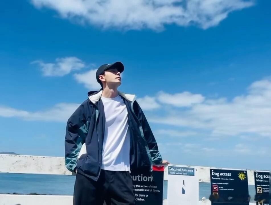 陈星旭ins更新，新西兰明信片来了