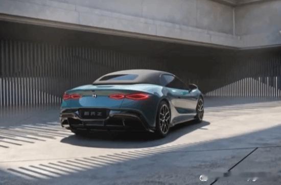 比亚迪腾势Z超跑全球首秀：零百加速2秒内日前，2026北京车展开幕，比亚迪旗下腾