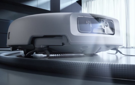 从天上到地上：大疆为啥要“下凡” 做扫地机器人？