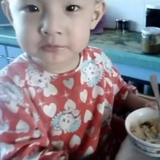 是不是在说爸爸我在这儿呢～🥺 