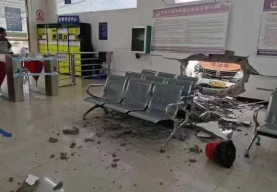 教练车有商业保险吗？？？ 海阔试车超话