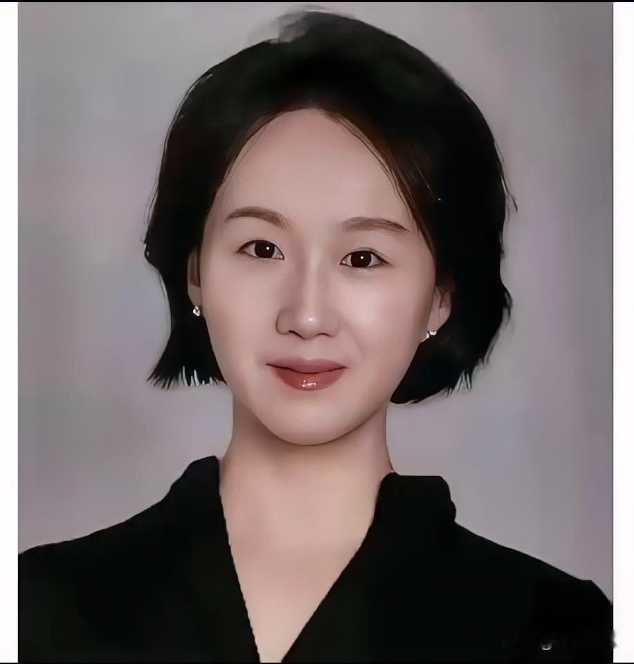杨昀的自负和傲慢毁掉了自己的前途，杨昀不甘心失败，于是发表了一篇论文，试图反击自