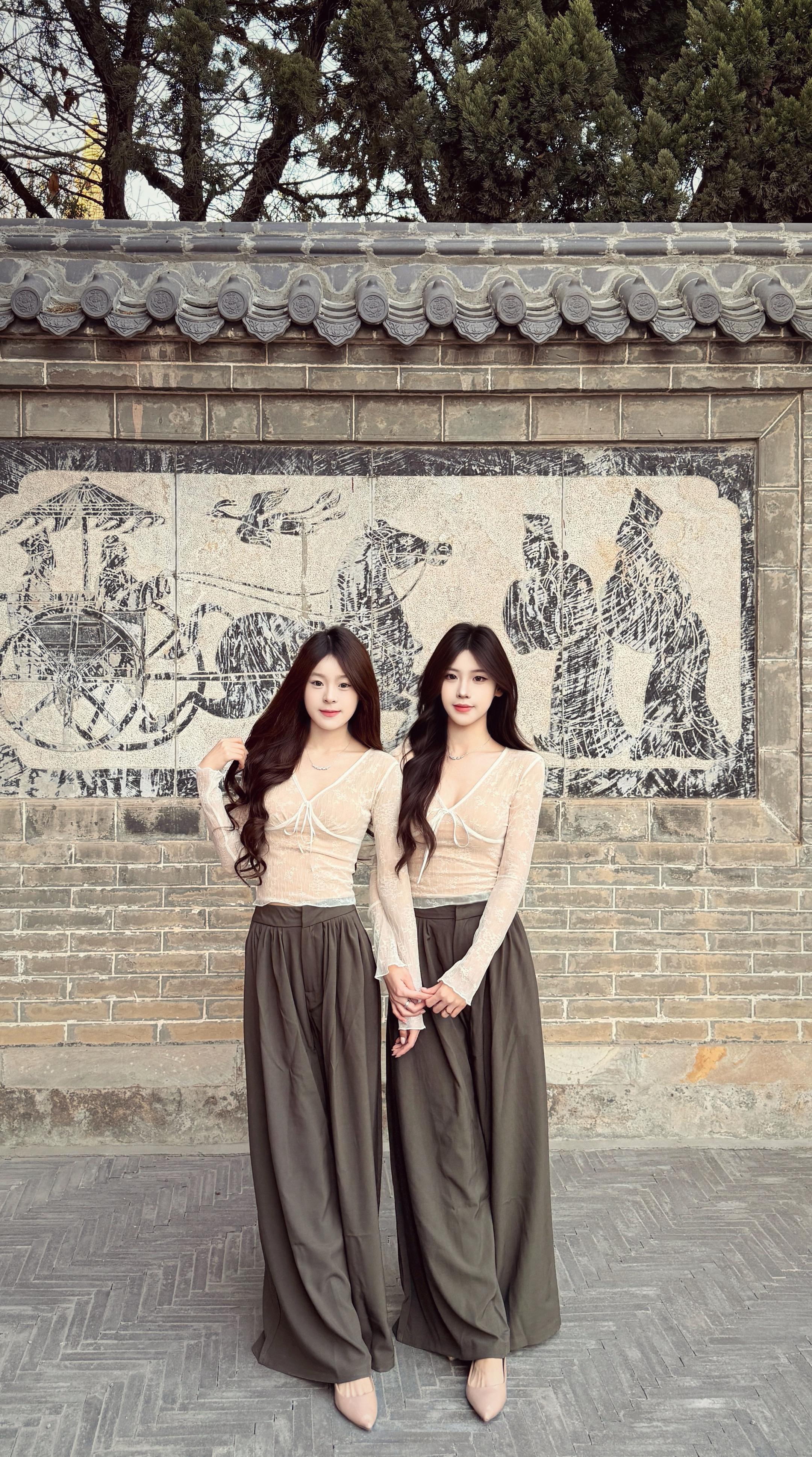 骏马自知前程远 不待扬鞭自备蹄