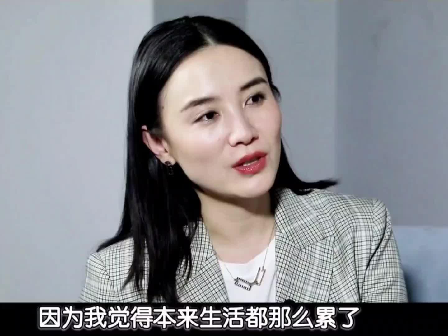 女孩子做自己最重要，不要在意世俗的目光！女孩子是多么美好的生命！