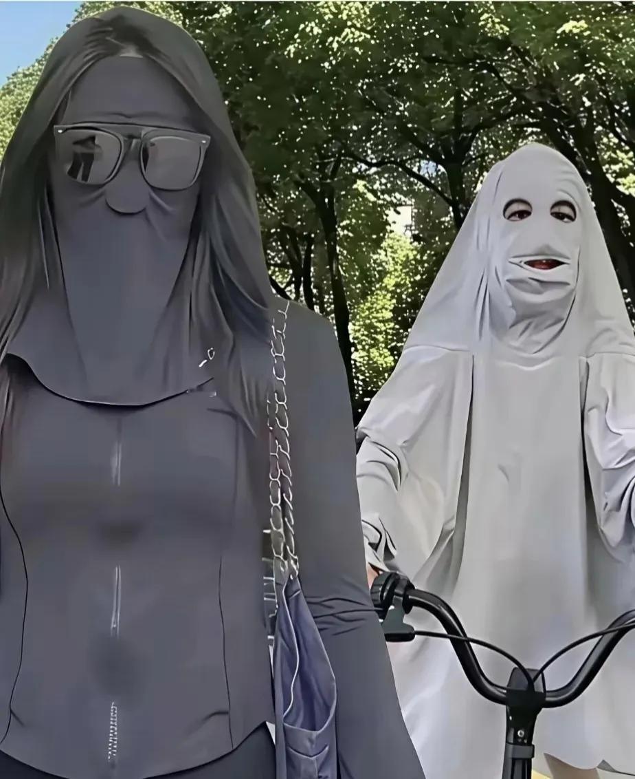不知啥时候开始，城里的大街上多了一群蒙面人！