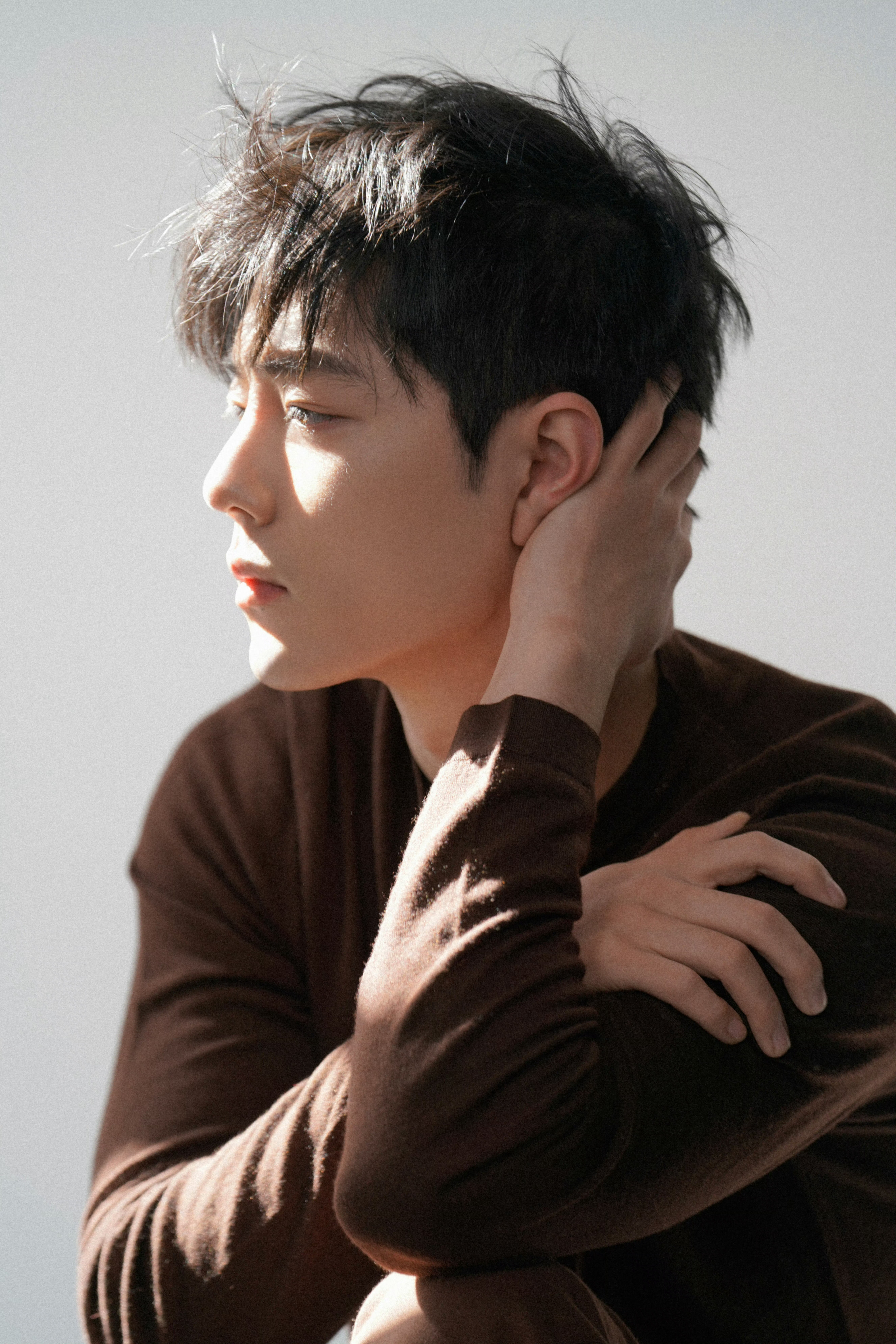 肖战 你像一轮朝阳，徐徐升起照耀在我的身上，温暖弥漫在我的心房！ 