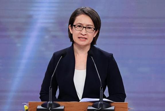 “台独”顽固分子萧美琴又大放厥词，她宣称：大陆一直用“僵硬方式”对待台湾民意及“