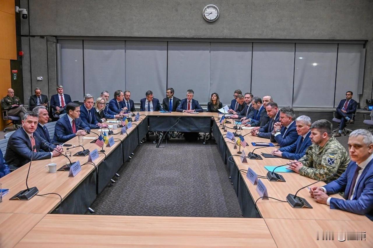 欧洲提出自己的乌克兰和平方案，对特朗普方案进行大修。
乌克兰、欧盟及美国代表周日