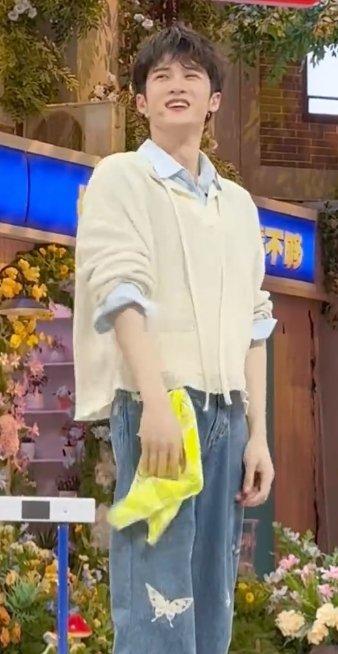 檀健次跳蒙娜丽莎直拍 你好星期六 檀健次的舞蹈每次都能给我带来新的感受，这次的《