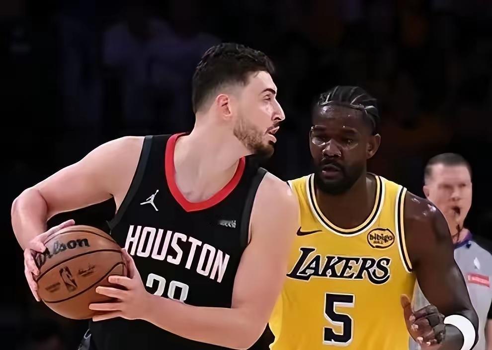 火箭要大翻盘了
虽然在NBA历史上，从来没有出现过0：3逆转，但历史永远都是人创